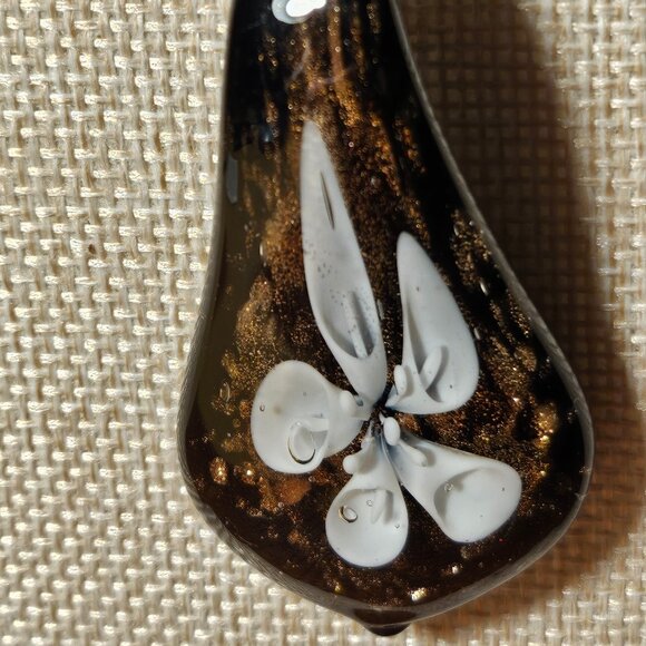 Murano Style Glass Calla Lily Necklace - Picture 2 of 6